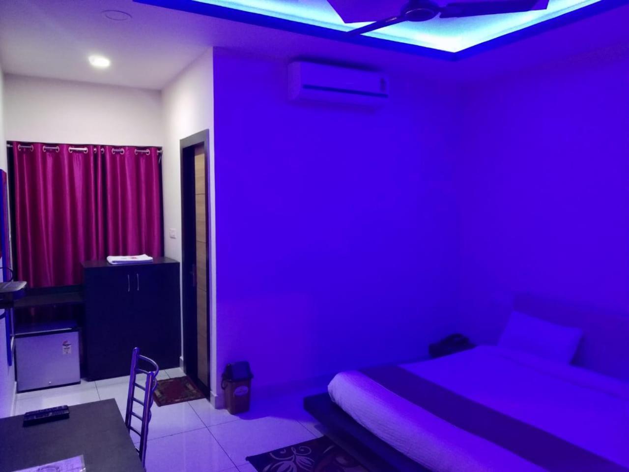 Hotel Reyansh Tanakpur 外观 照片