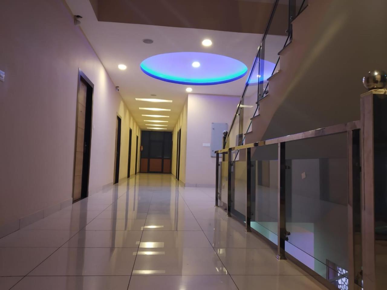 Hotel Reyansh Tanakpur 外观 照片