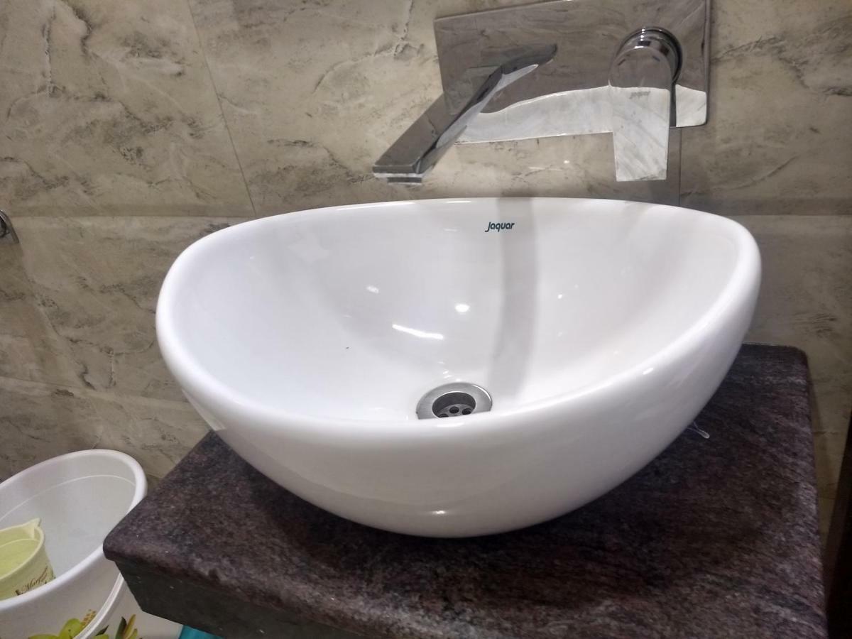 Hotel Reyansh Tanakpur 外观 照片