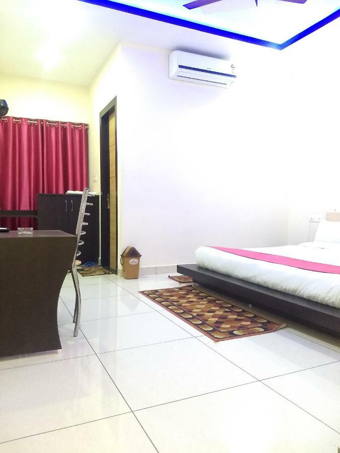 Hotel Reyansh Tanakpur 外观 照片